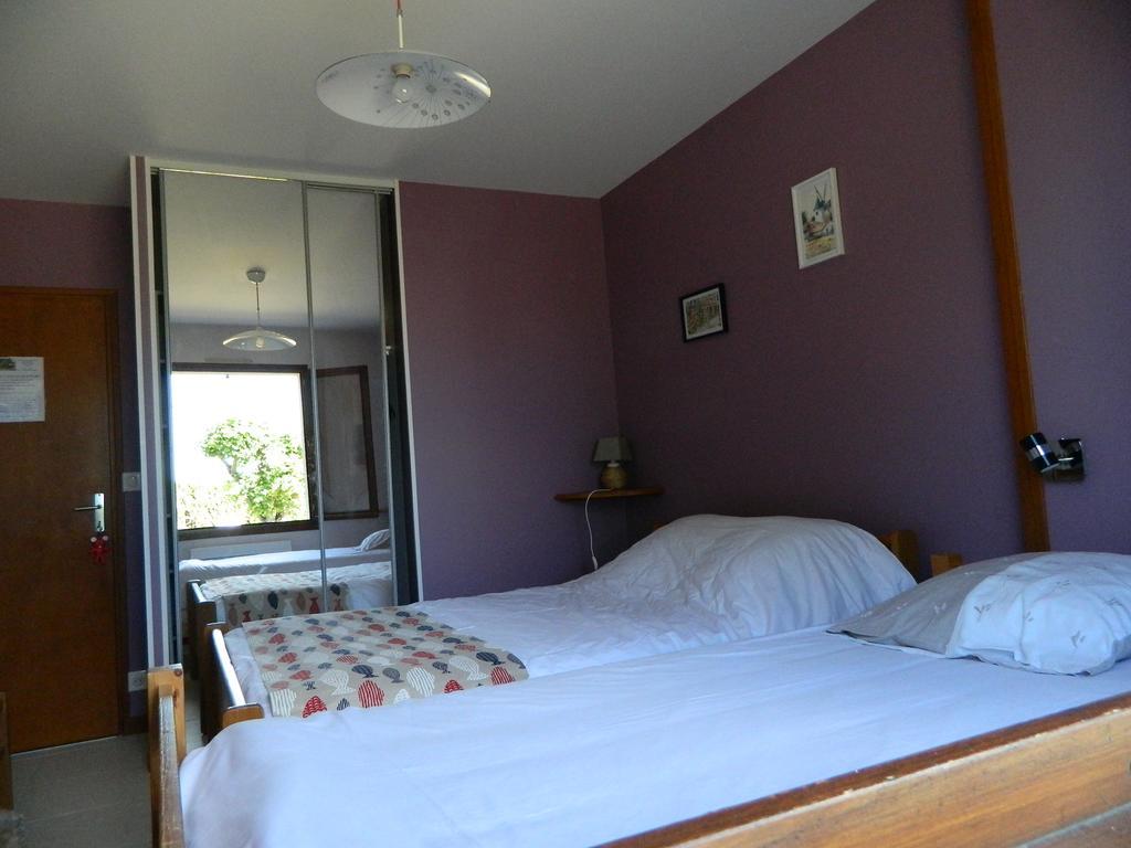 Chambre D'Hotes Les 3 Moulins Cozes Bagian luar foto